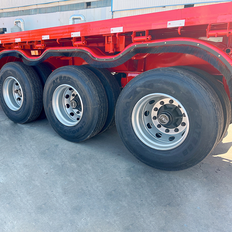 China Hot Product 3/4/5Axles 13/14m 40FT Transport Containers Flatbed Semi Trailer for Sale