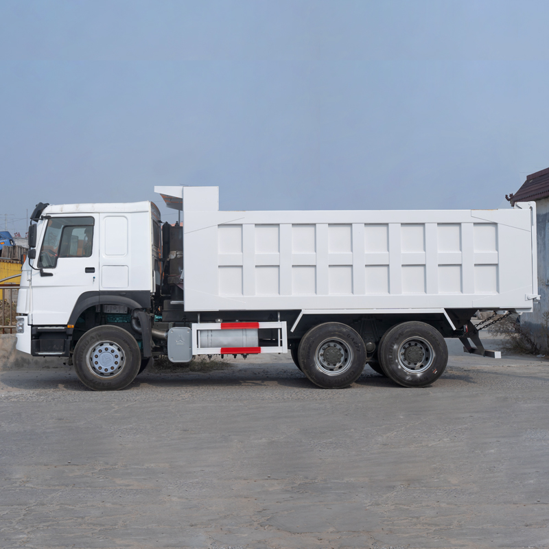 ລົດບັນທຸກໜັກ Sinotruck 371hp 6*4 Used Howo Dump Truck For Sale