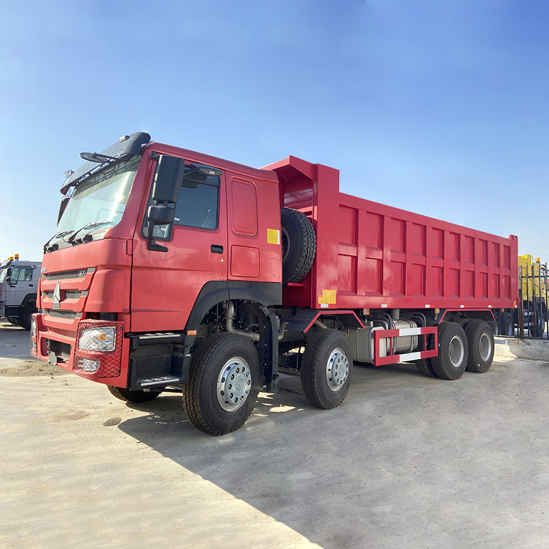 Sinotruck Howo Used Dump Truck 8*4 12wheeler ສໍາລັບ 375hp ຊ້າຍມື 30tons