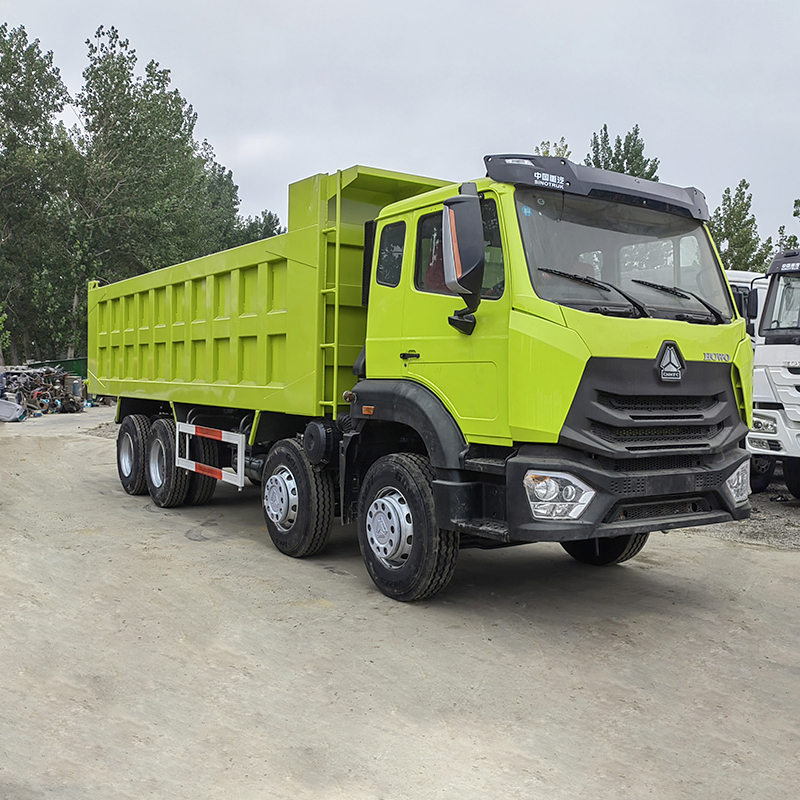 ປີ 2021 ປີໃໝ່ໜ້າ8*4 12wheelers HOWO N7 Howo E7 Tipper Truck Dump Truck 371hp for sale