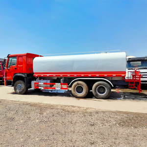 Sinotruck HOWO 10 Wheeler 20000liters Used waterTanker ລົດບັນທຸກຖັງນໍ້າ