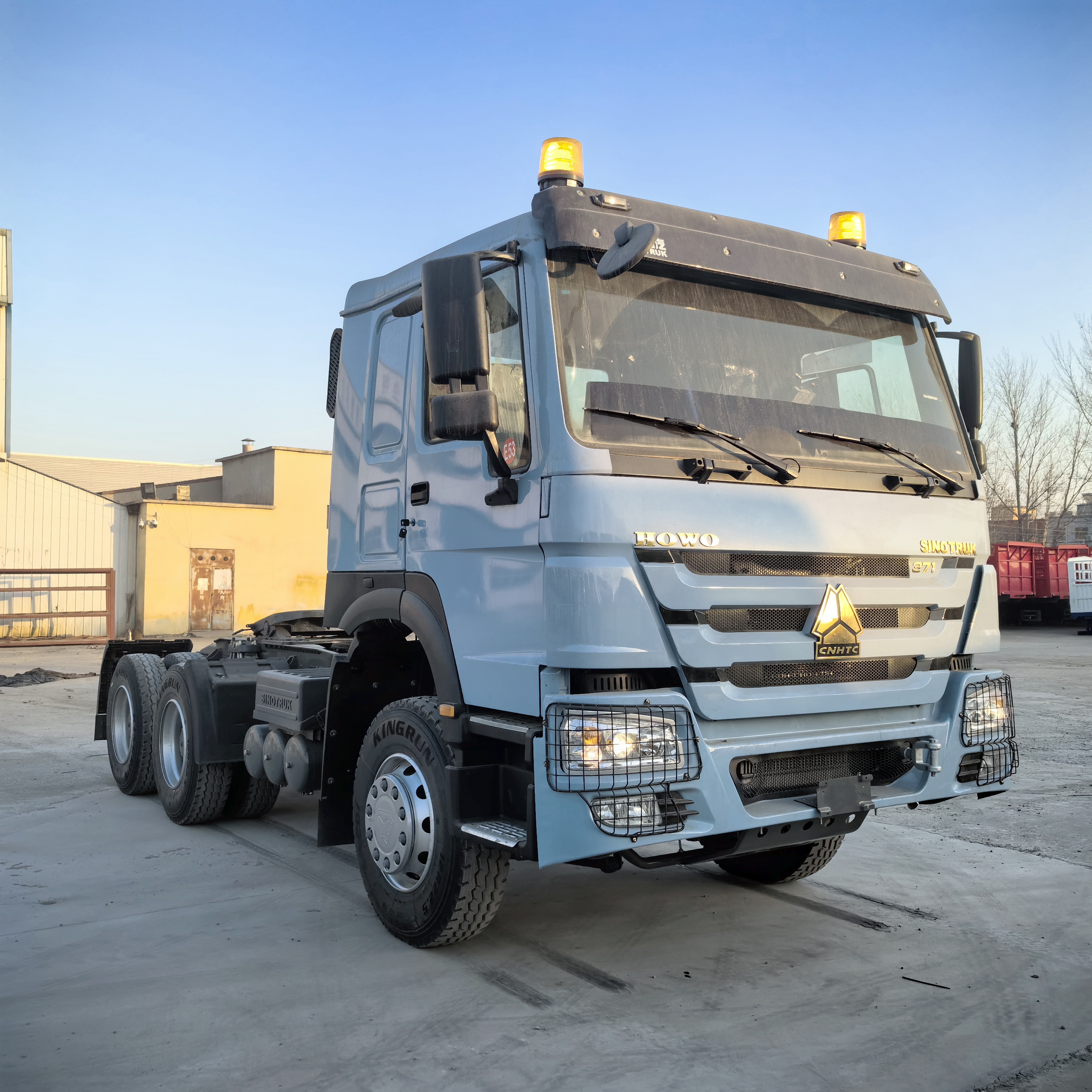 Sinotruk 371 375hp 6x4 howo howo ລົດໄຖນາທີ່ໃຊ້ລົດໄຖນາໃຊ້ຫົວລົດໄຖນາ